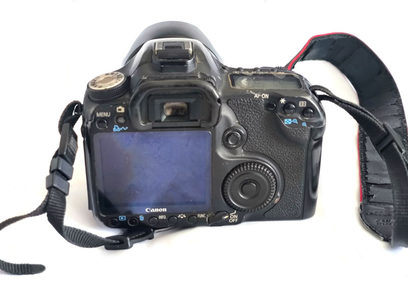Canon EOS 50D фото ракурс 3