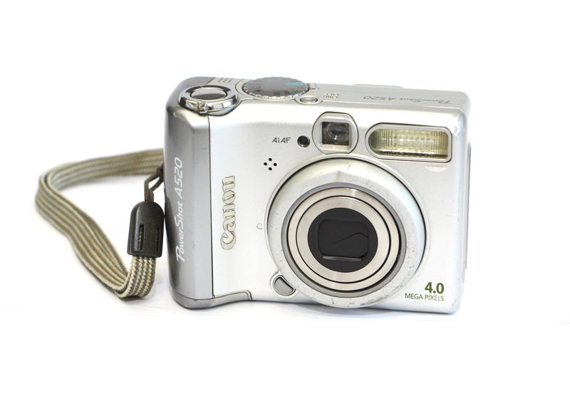 Canon PowerShot A520 фото ракурс 1