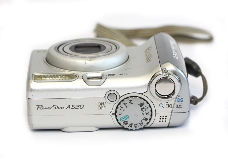 Canon PowerShot A520 фото ракурс 3