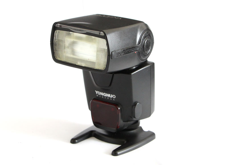 Спалах Yongnuo YN-500EX TTL Canon ракурс 1