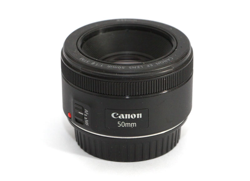 Canon EF 50 мм F1.8 STM фото ракурс 2